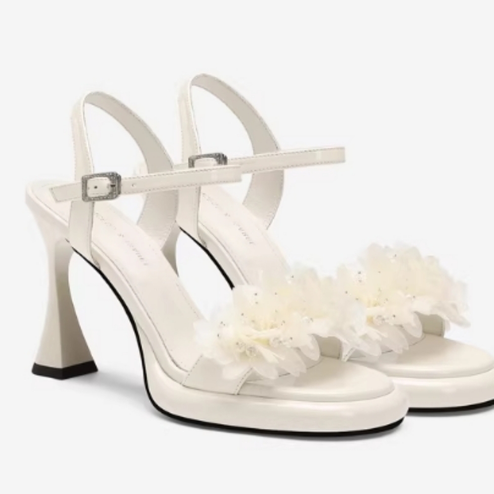 women shoes Heels